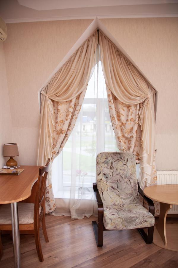 Piligrim 1 Hotel Nikolayev Bagian luar foto