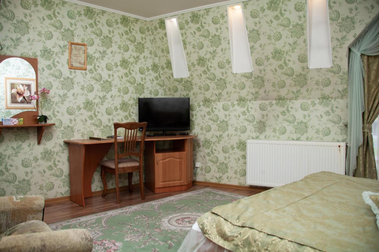 Piligrim 1 Hotel Nikolayev Bagian luar foto